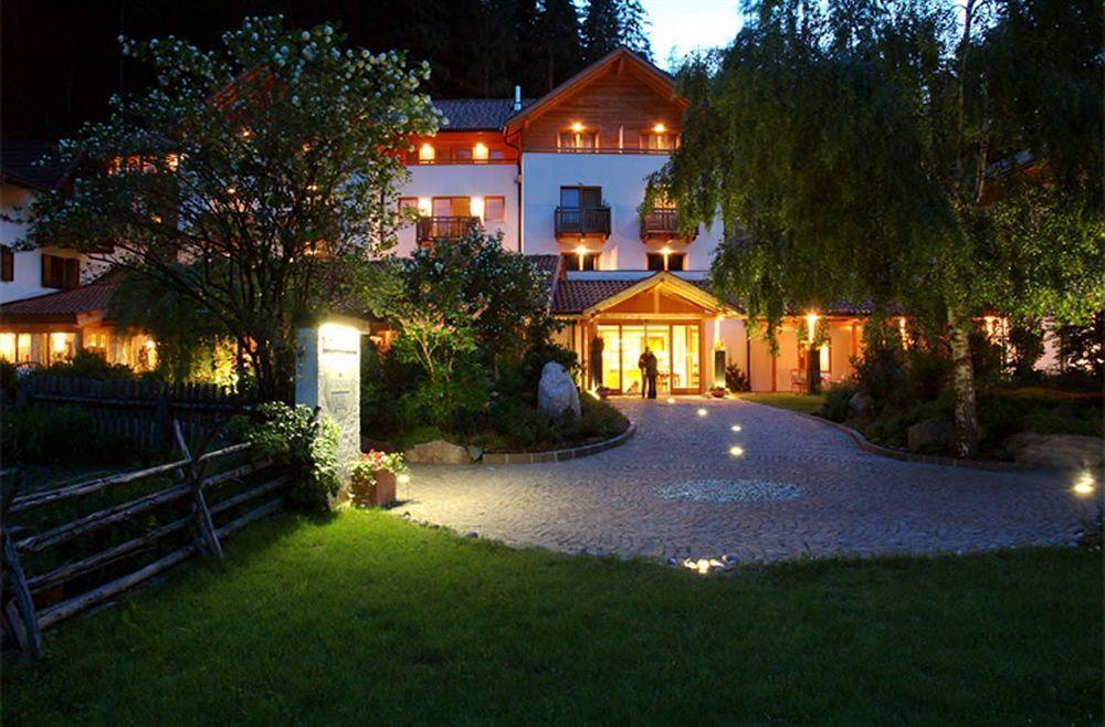 Hotel Bad Schoergau Sarentino Zewnętrze zdjęcie